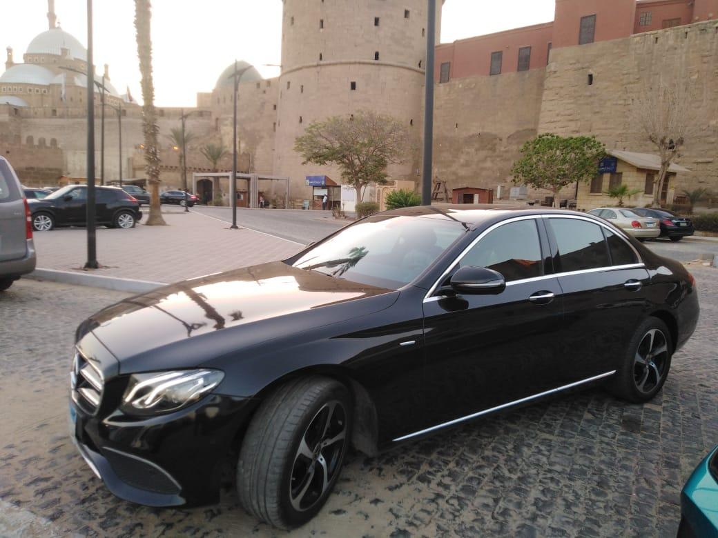 Mercedes-Benz E200